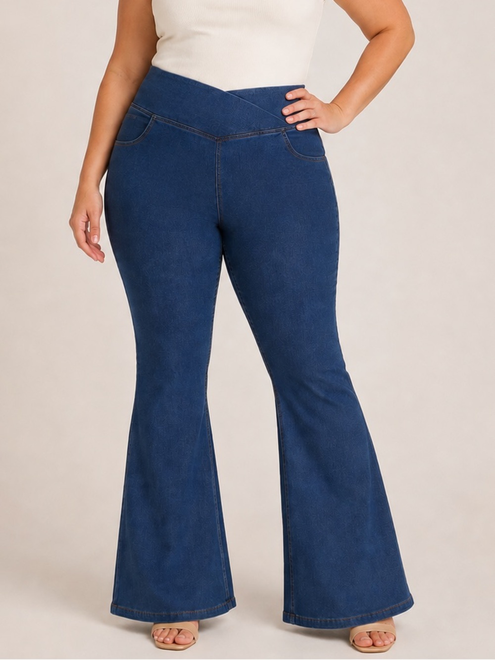 NWT Halara Flex High Waisted Crossover Pocket Jeans